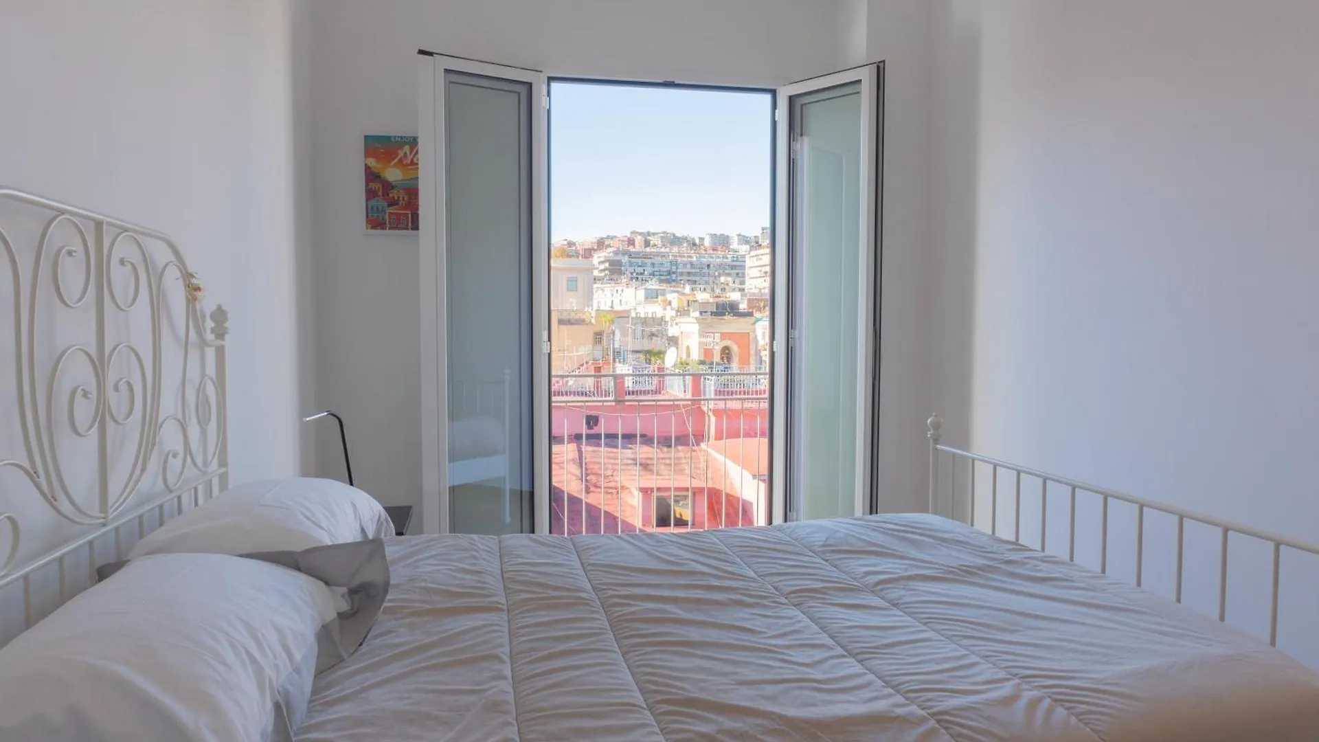 Guest house Na Bella Vista Rooftop-B&B Naples Italy